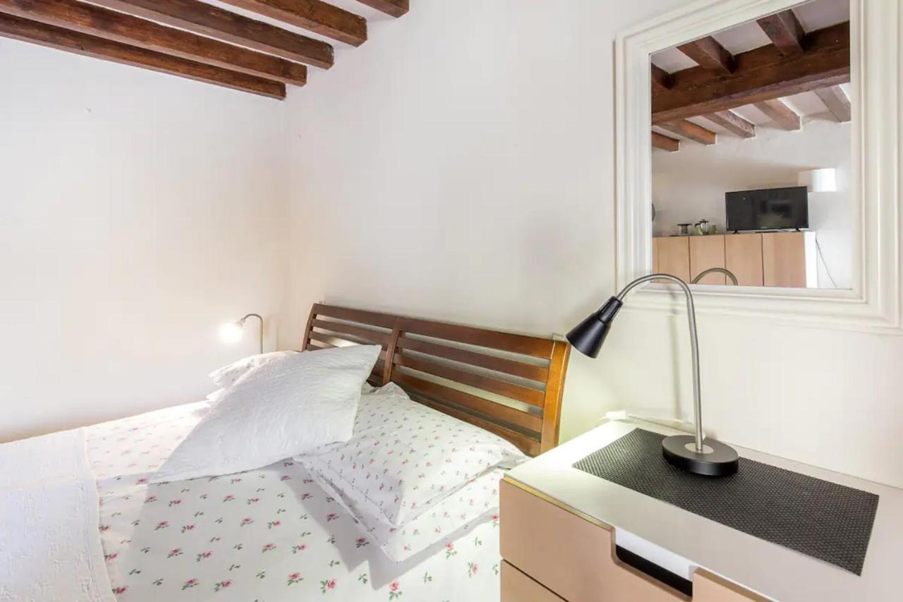 Apartment No2 Ancient Palazzo Florenz